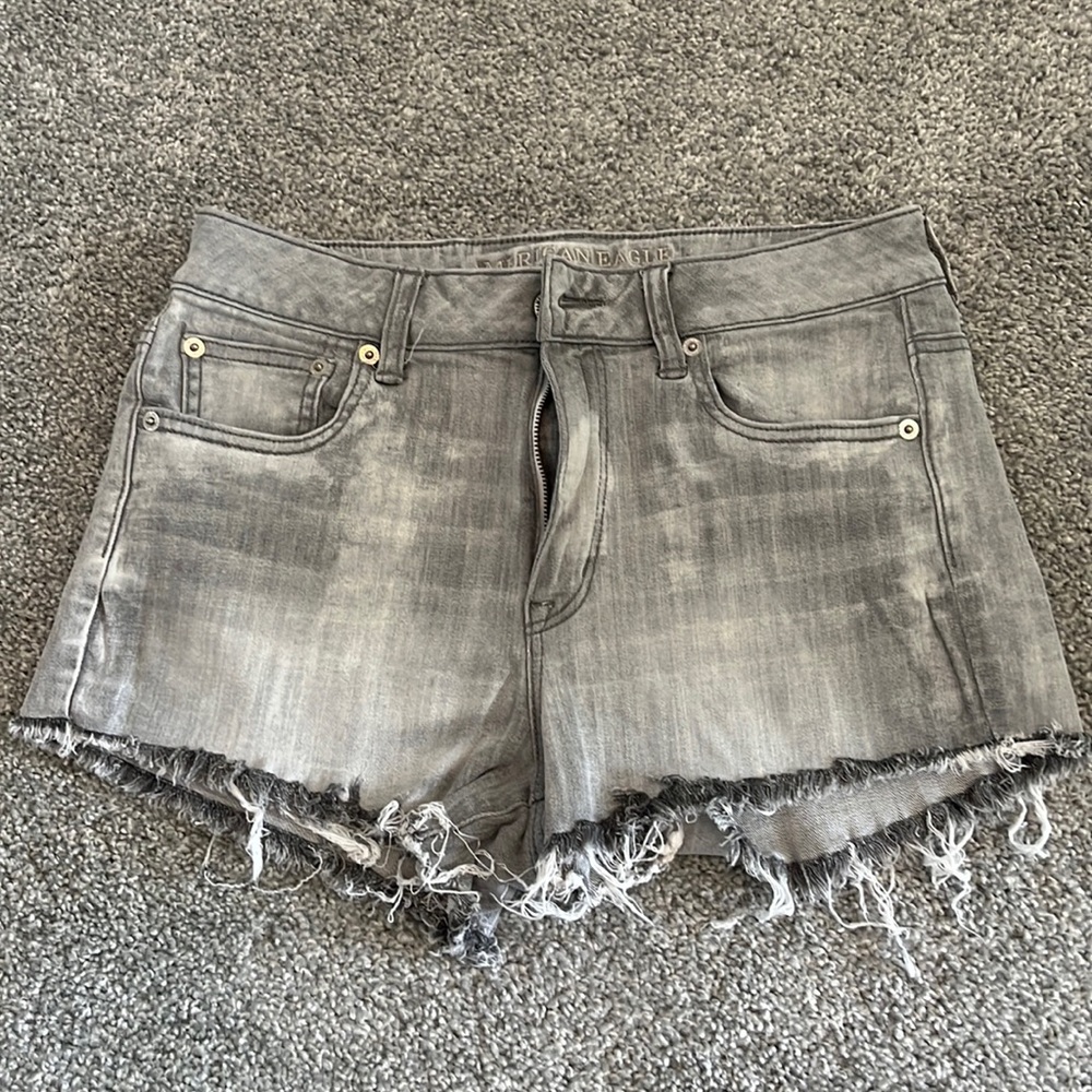 American eagle super stretch shorts
